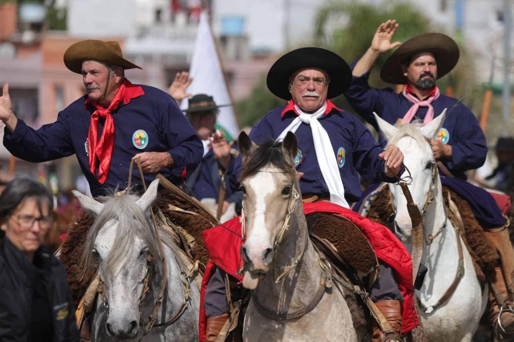 gaucho crazy horse 1461