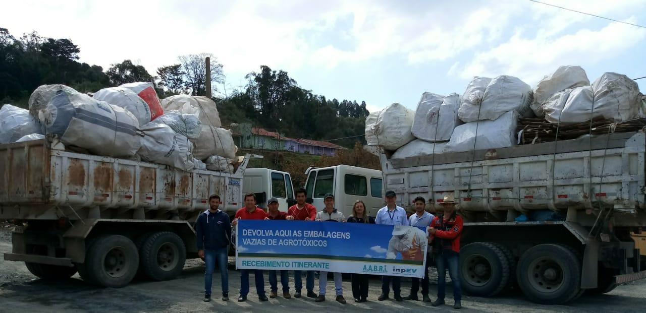 Cerca de 12 mil embalagens vazias de agrotóxicos são devolvidas em Chapadão do Lageado
