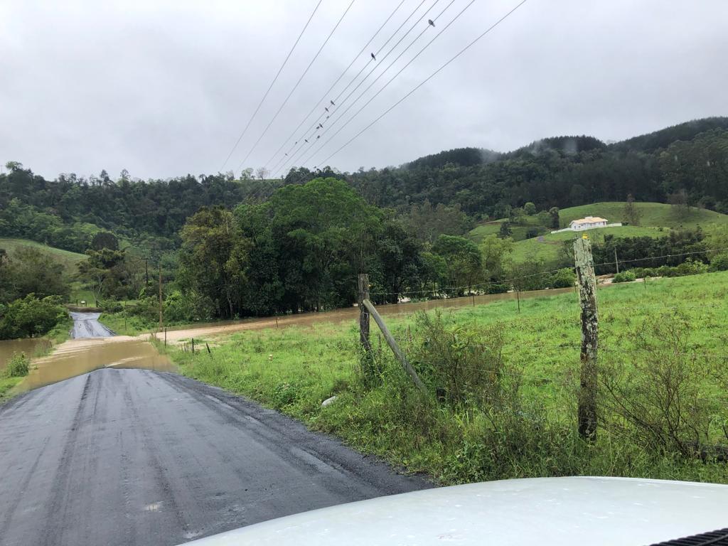 Chuva dos últimos dias causa prejuízos na infraestrutura viária de Ituporanga