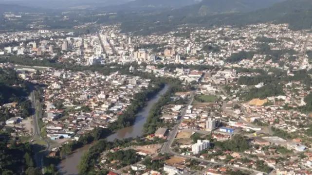 Defesa Civil de Rio do Sul realiza audiência pública sobre o Plano de Contingência