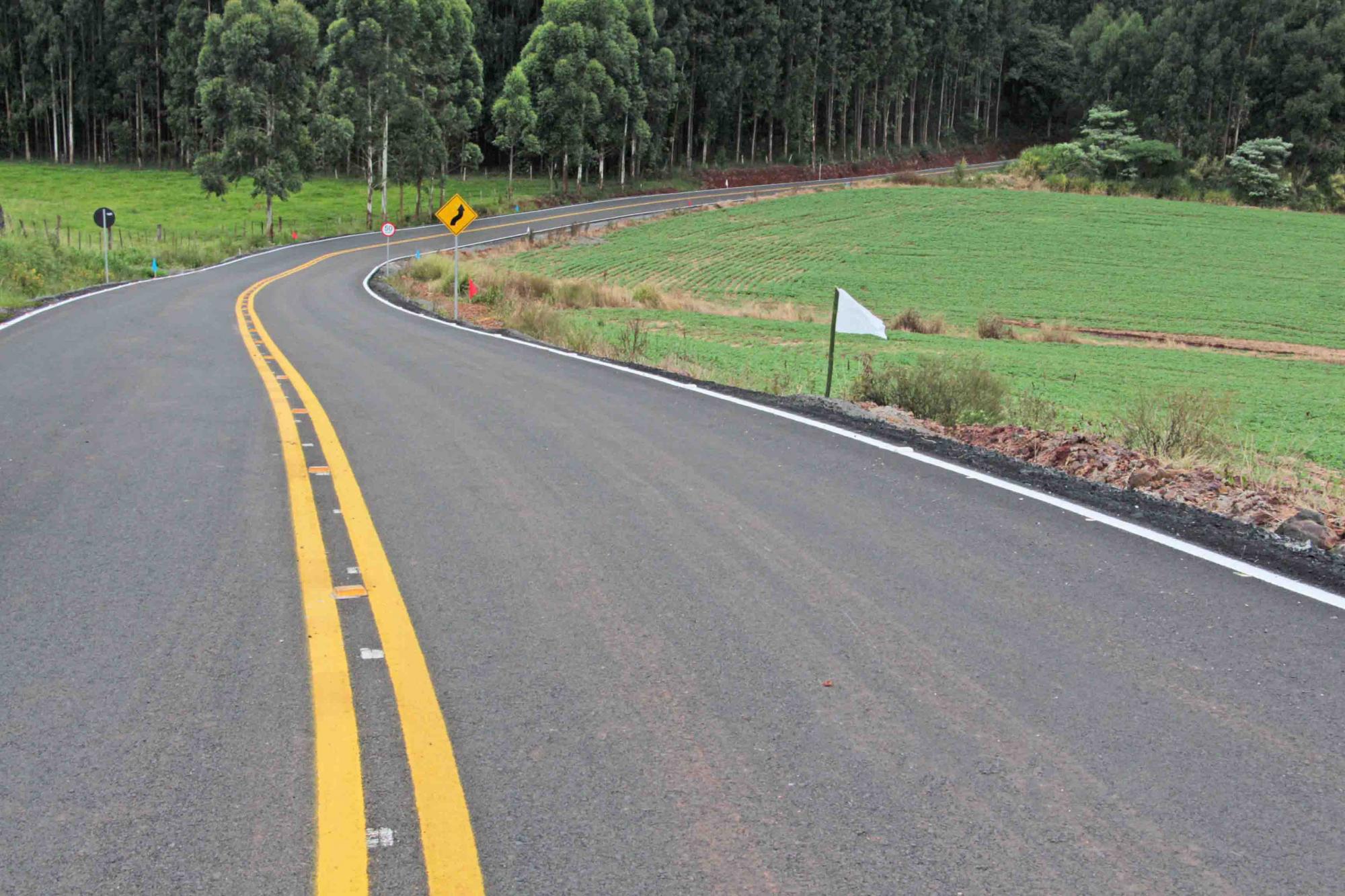 Deinfra realiza melhorias nas rodovias da Região da Cebola 