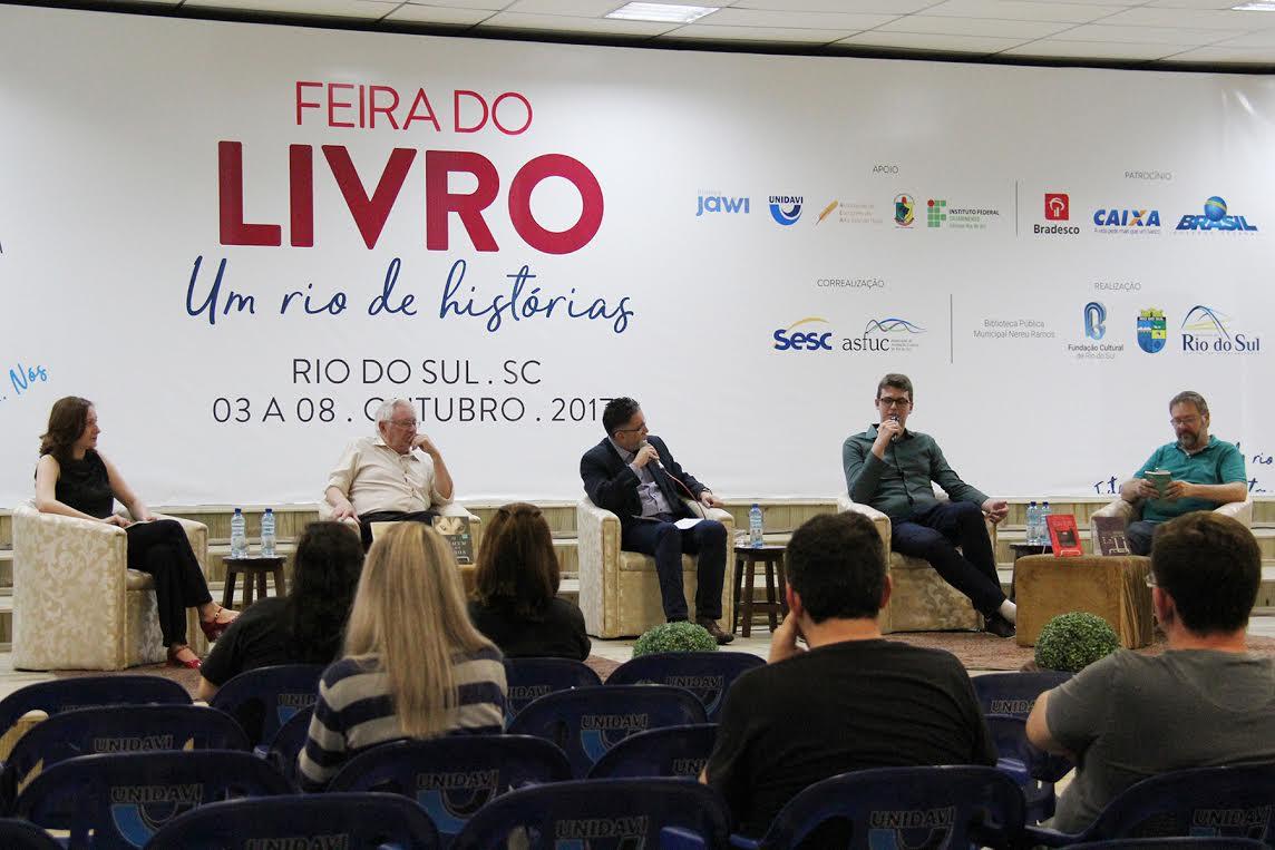 Feira do Livro de Rio do Sul abre edital de seleção de livros para lançamento