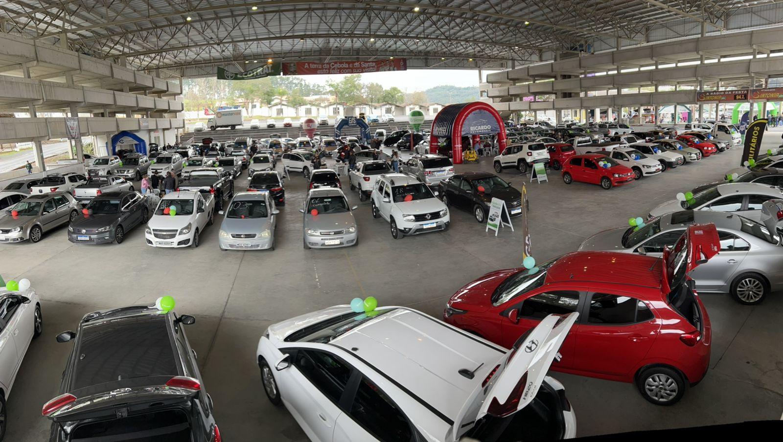Feirão do automóvel em Ituporanga movimenta mais de R$ 1,5 milhão em vendas no fim de semana
