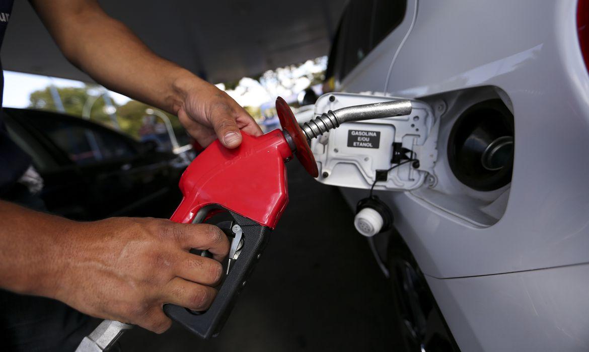Gasolina terá novo aumento a partir desta quinta-feira, 12 