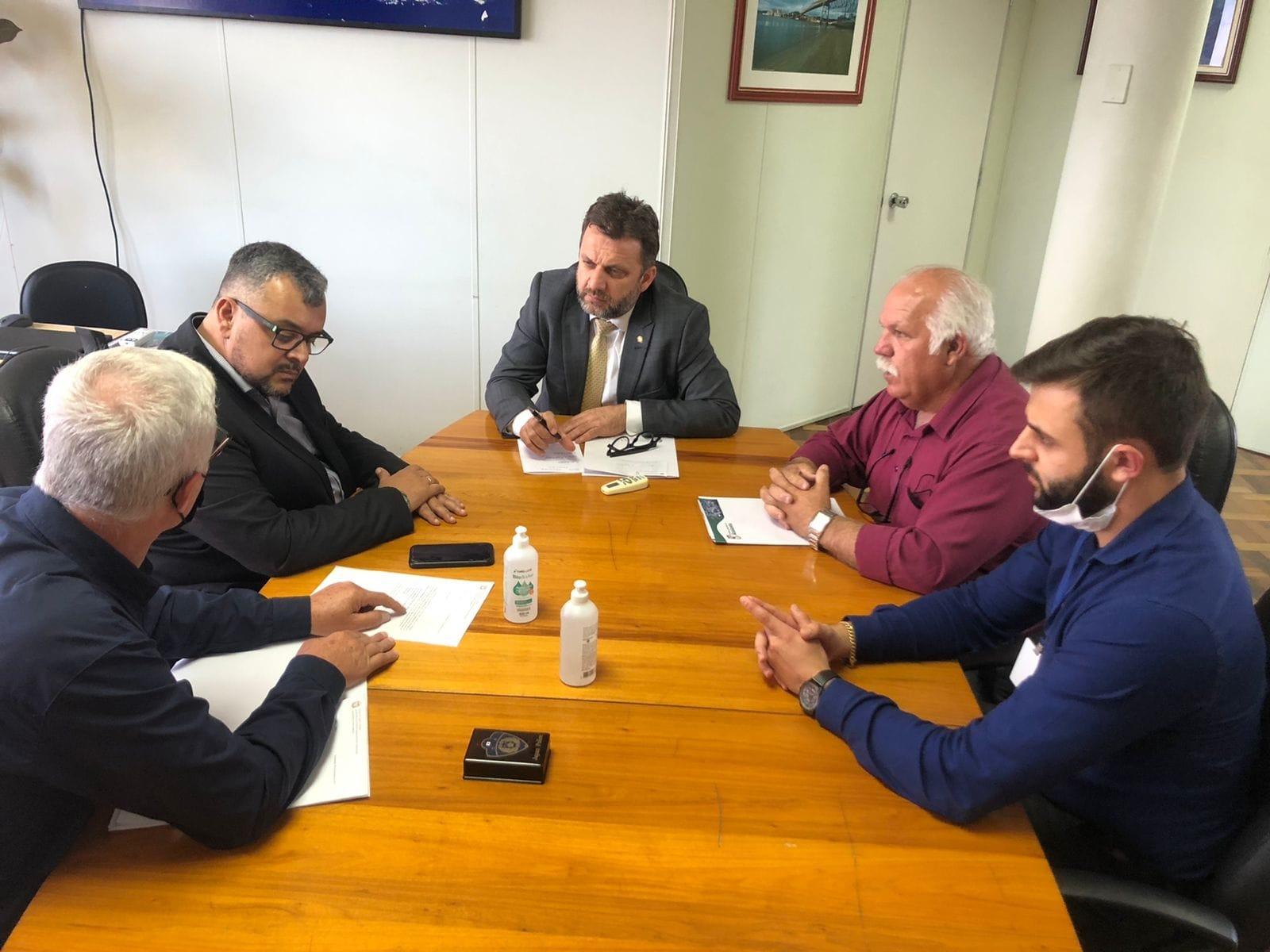 Governo do Estado garante lançar edital para obras de ligação asfáltica entre Ituporanga e Atalanta até fevereiro