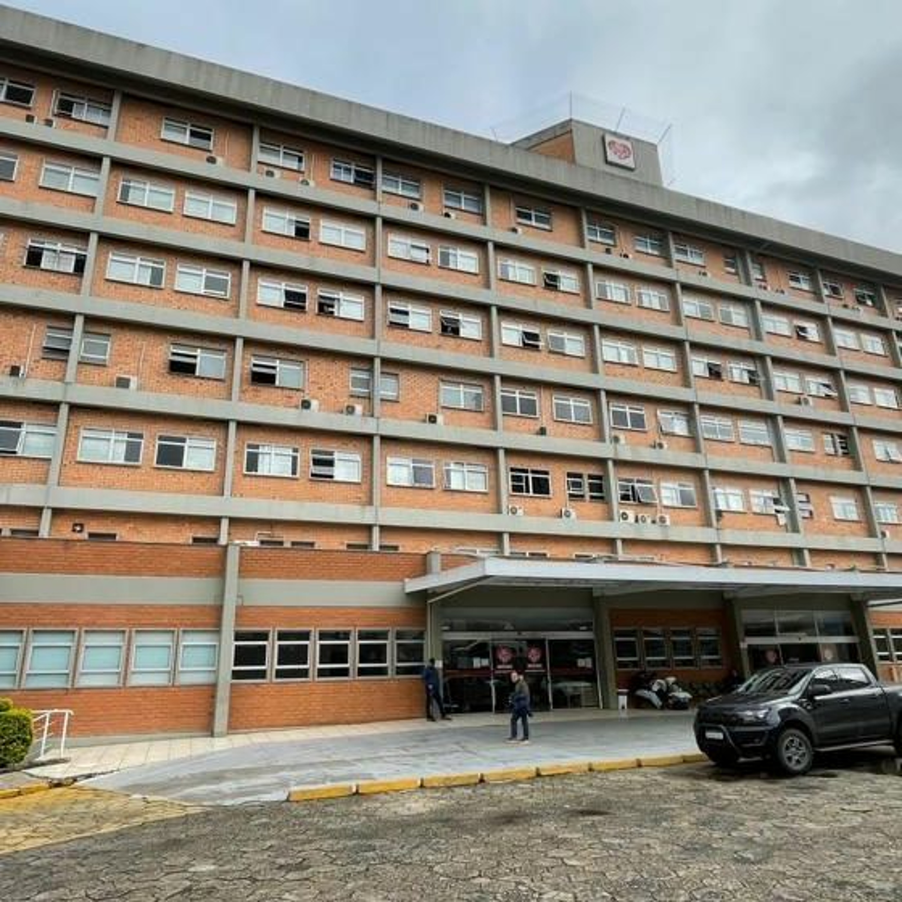 Hospital Regional adota medidas preventivas contra a COVID