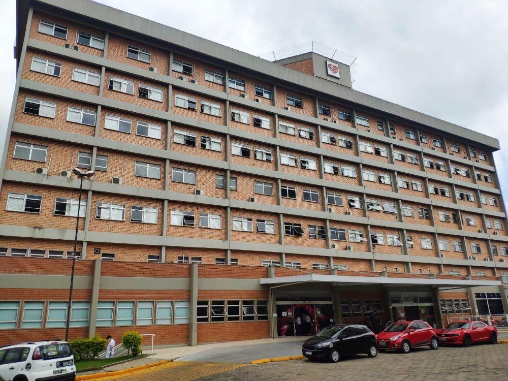Hospital Regional Alto Vale em Rio do Sul libera visitação em horário reduzido