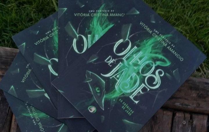 Jovem ituporanguense lança primeiro livro da série Olhos de Jade