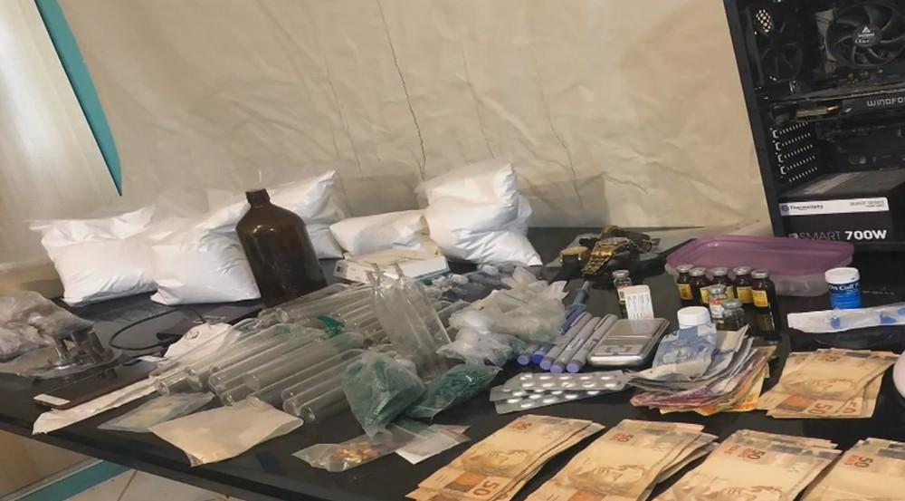 Laboratório que produzia 4 mil comprimidos de ecstasy por hora em SC é fechado pela polícia do DF