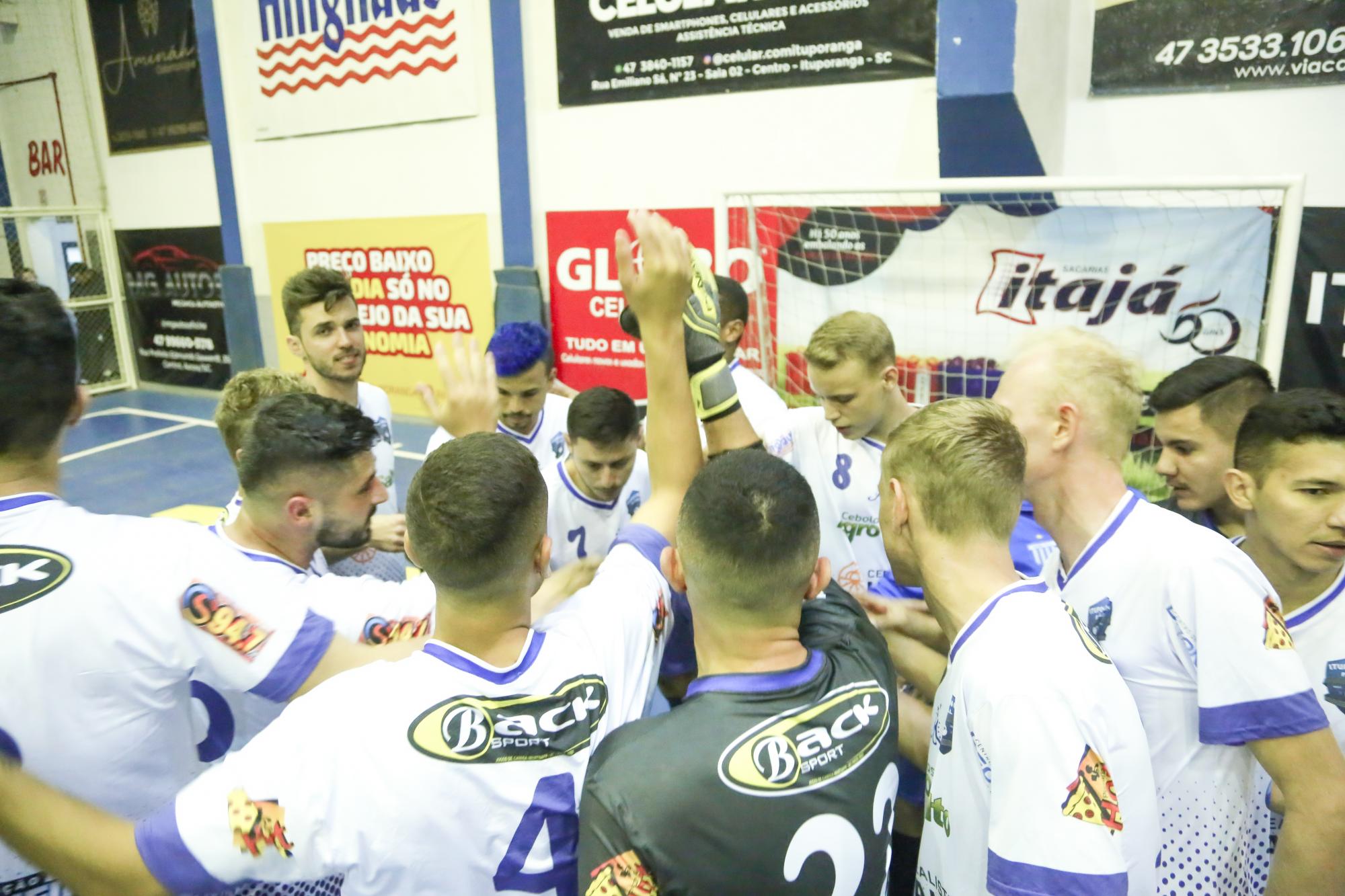 Moitas busca manter liderança da chave jogando em casa na Liga Catarinense de Futsal