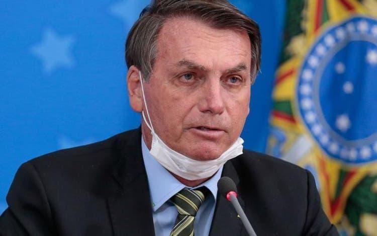 MP de Bolsonaro autoriza suspensão de contratos de trabalho por até quatro meses