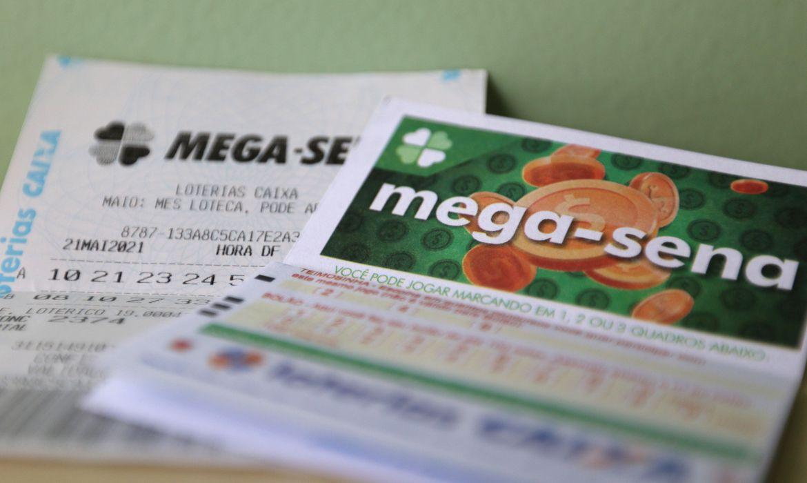 Ninguém acerta a Mega-Sena e prêmio acumula em R$ 41 milhões