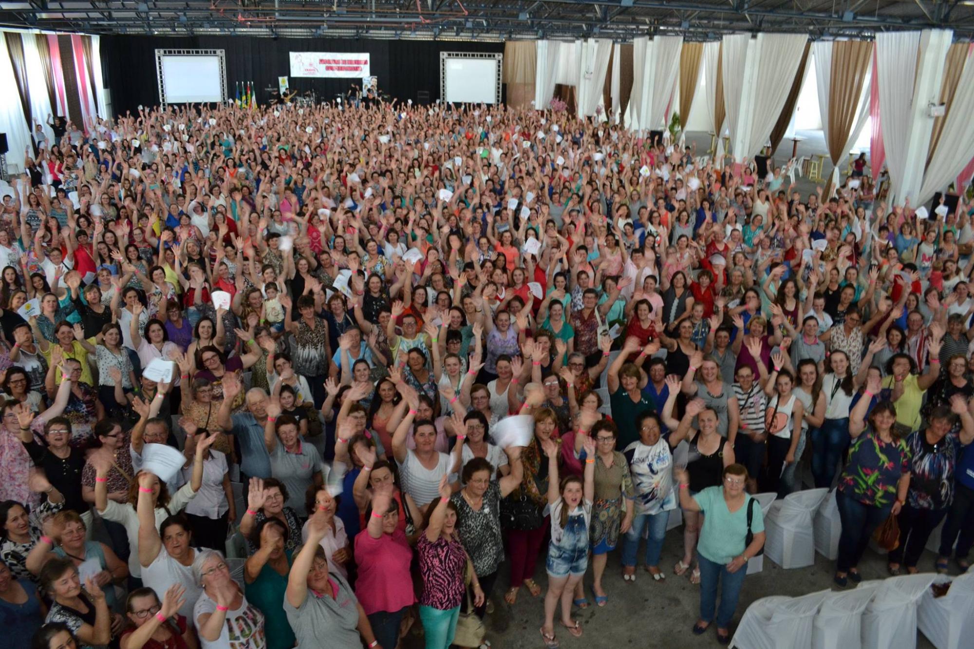 24º Encontro de Mulheres Cooperativistas da Cravil reúne cerca de 1.300 participantes
