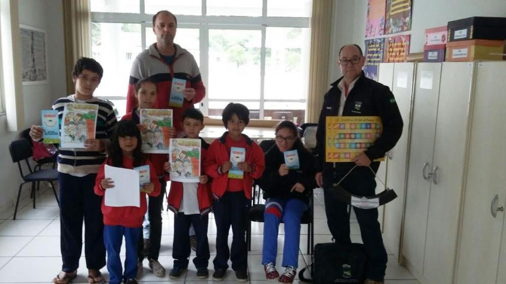 Crianças participam de oficinas de Prevenção à Dengue e Primeiros Socorros em Petrolândia 