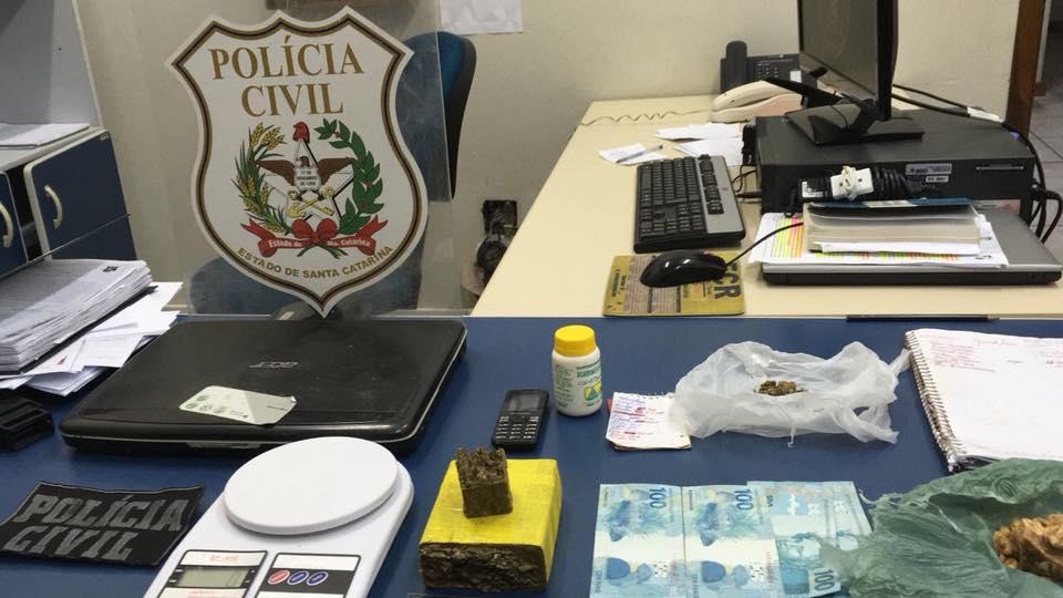 Polícia Civil prende traficante e apreende mais de meio quilo de drogas