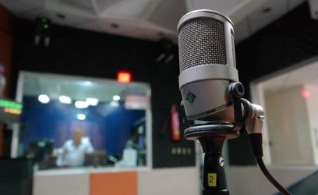 Rádio comunitária não pode veicular propaganda ou confundi-la com apoio cultural 