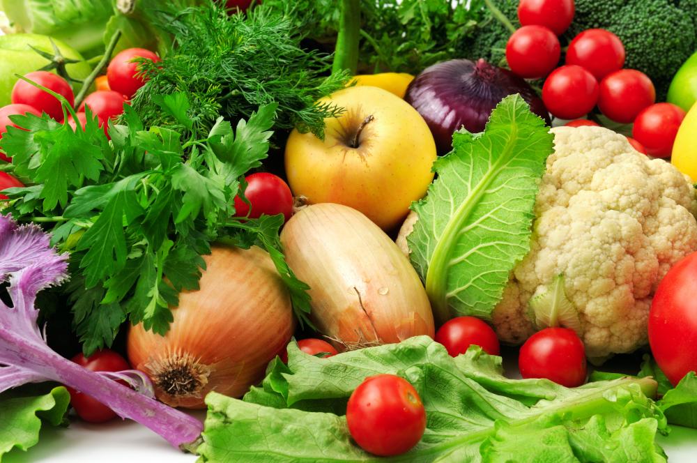 Rede de supermercados propõe compra direta de hortaliças em Imbuia