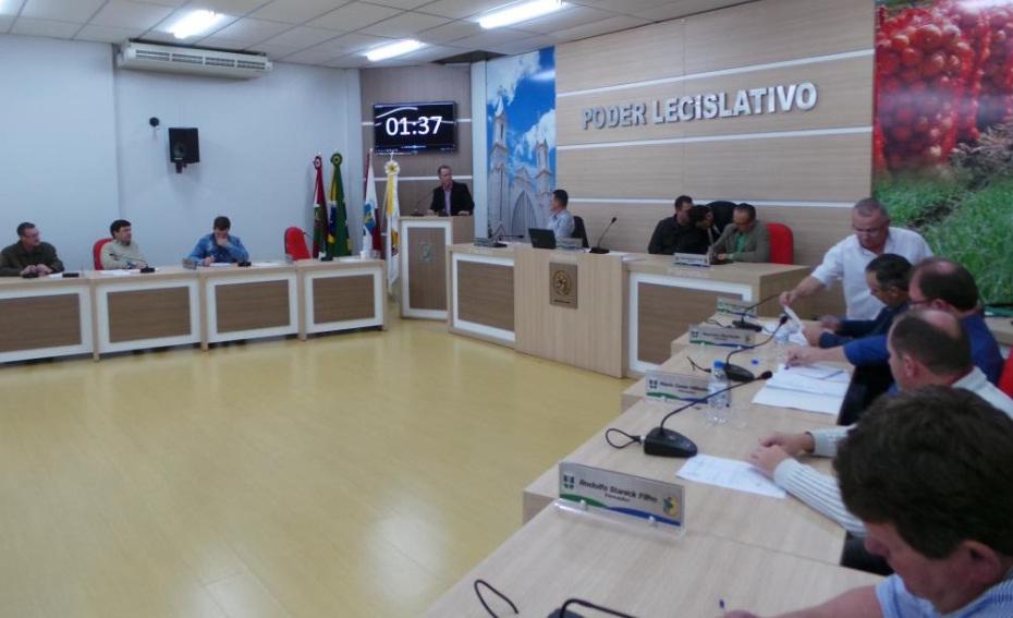 Vereadores de Ituporanga aprovam moção solicitando aumento do efetivo policial para os municípios do Alto Vale