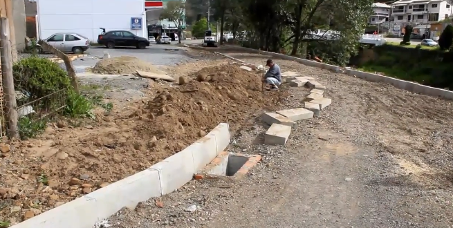 Obras de asfaltamento são retomadas no município de Alfredo Wagner