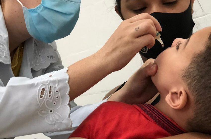 Petrolândia ultrapassa a meta de vacinação contra a Poliomielite