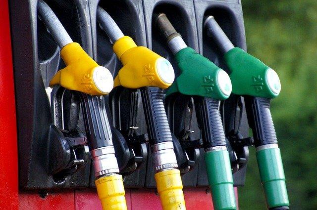 Preço médio da gasolina aumenta em Santa Catarina e se mantém acima da média nacional