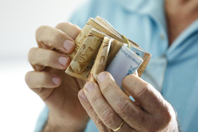 Procon de Ituporanga alerta sobre empréstimos indevidos para aposentados e pensionistas