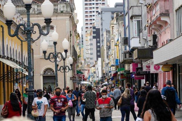 Santa Catarina cria mais de 10 mil novas vagas de emprego em julho, recorde histórico para o mês