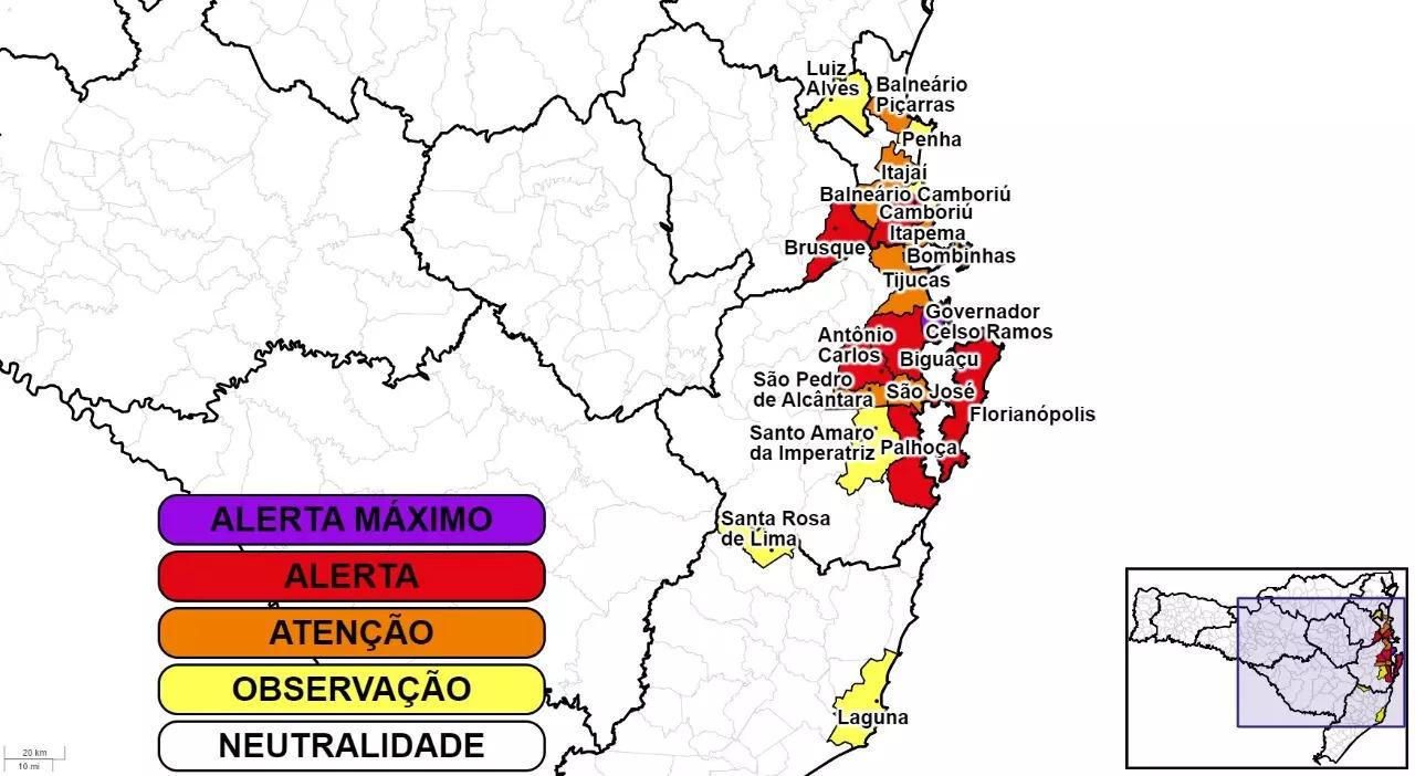 Mapa com cidades em alerta para deslizamentos - DCSC, 19/12, 20h30 - Imagem: Defesa Civil