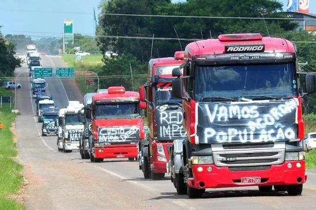 Caminhoneiros se preparam para nova negociação com o governo federal 