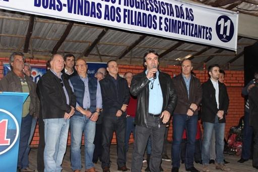 Amin é lançado pré-candidato ao governo em Araranguá