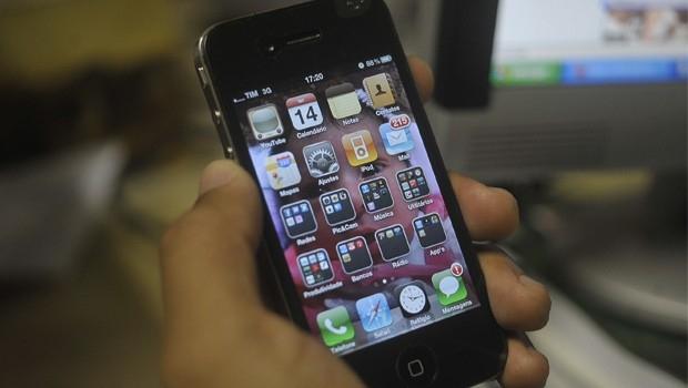 Procon/SC irá avaliar serviços oferecidos pelas operadoras de telefonia celular