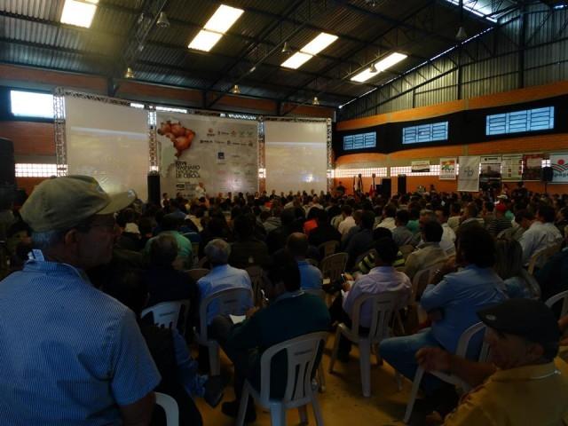 Encerra nesta tarde o Seminário Nacional da Cebola que é realizado em Ituporanga