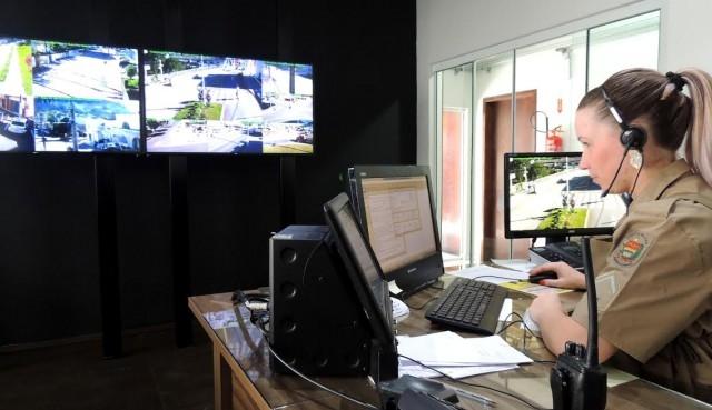 SEGURANÇA: Câmeras de videomonitoramento são inauguradas em várias cidades do Alto Vale