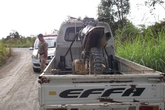 Menor de 13 anos empreende fuga com moto ao ver viatura da PM em Agrolândia