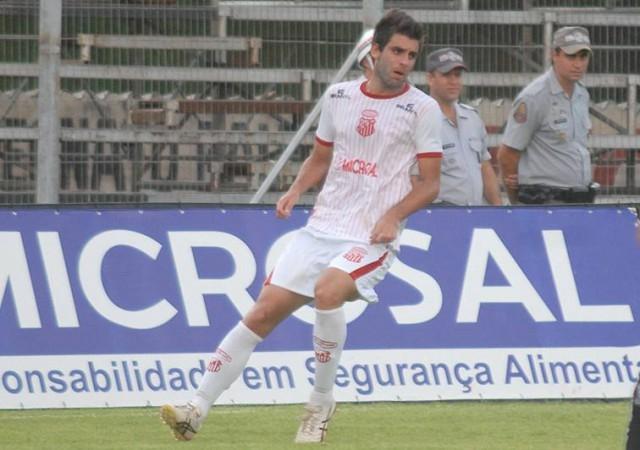 Atlético de Ibirama contrata zagueiro campeão pelo Inter de Lages