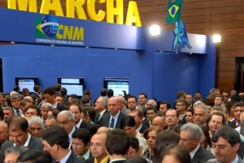 Comitiva Catarinense chega a Brasília para a Marcha em Defesa dos Municípios