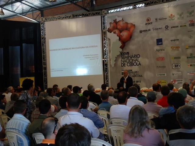 Mais de 1200 pessoas participaram do Seminário Nacional da Cebola que foi realizado em Ituporanga