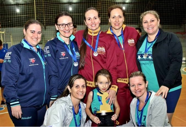ESPORTE: Equipe feminina de Ituporanga é vice no Intermunicipal de Vôlei  
