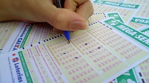 Com dois caixas destinados a apostas, Lotérica Itu intensifica atendimentos para mega da virada