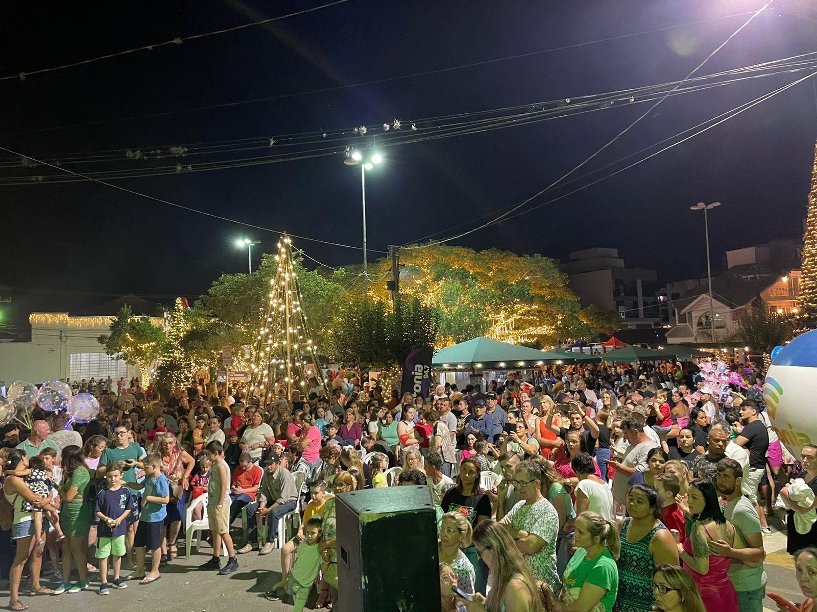 Abertura do Natal Encantado em Alfredo Wagner é sucesso de Público