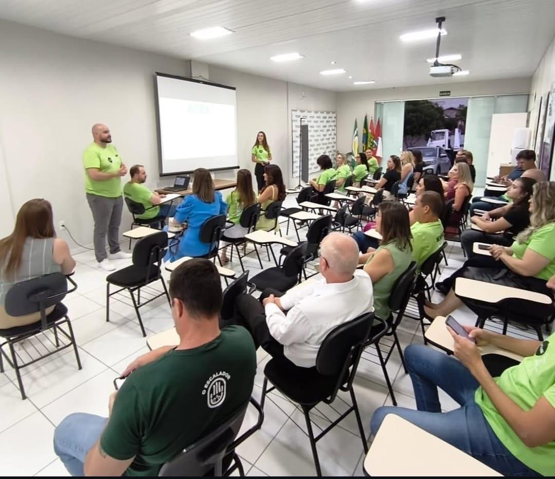 ACEI celebra 30 anos e Núcleo da Mulher Empreendedora completa 8 anos com grande baile em Ituporanga