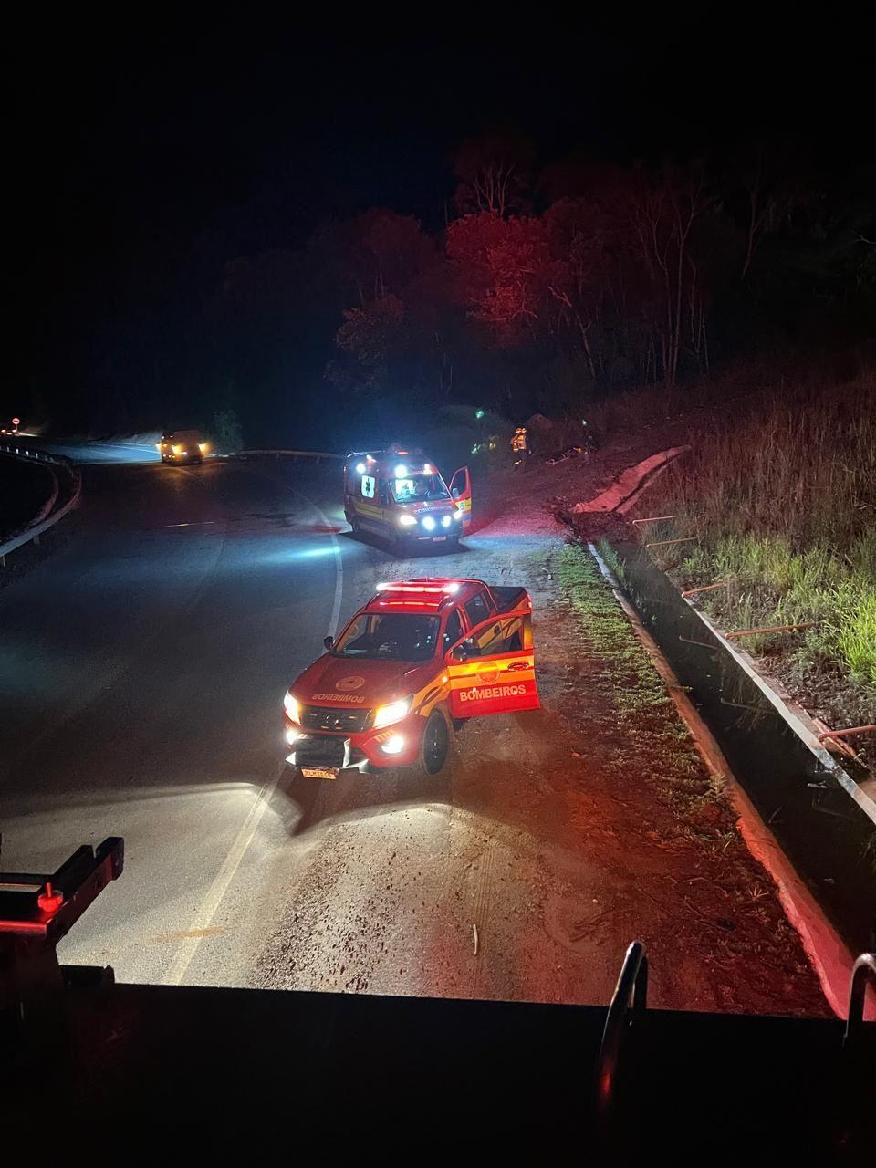 Acidente com carro que saiu de Ituporanga deixa vários feridos na BR-282, em Bom Retiro
