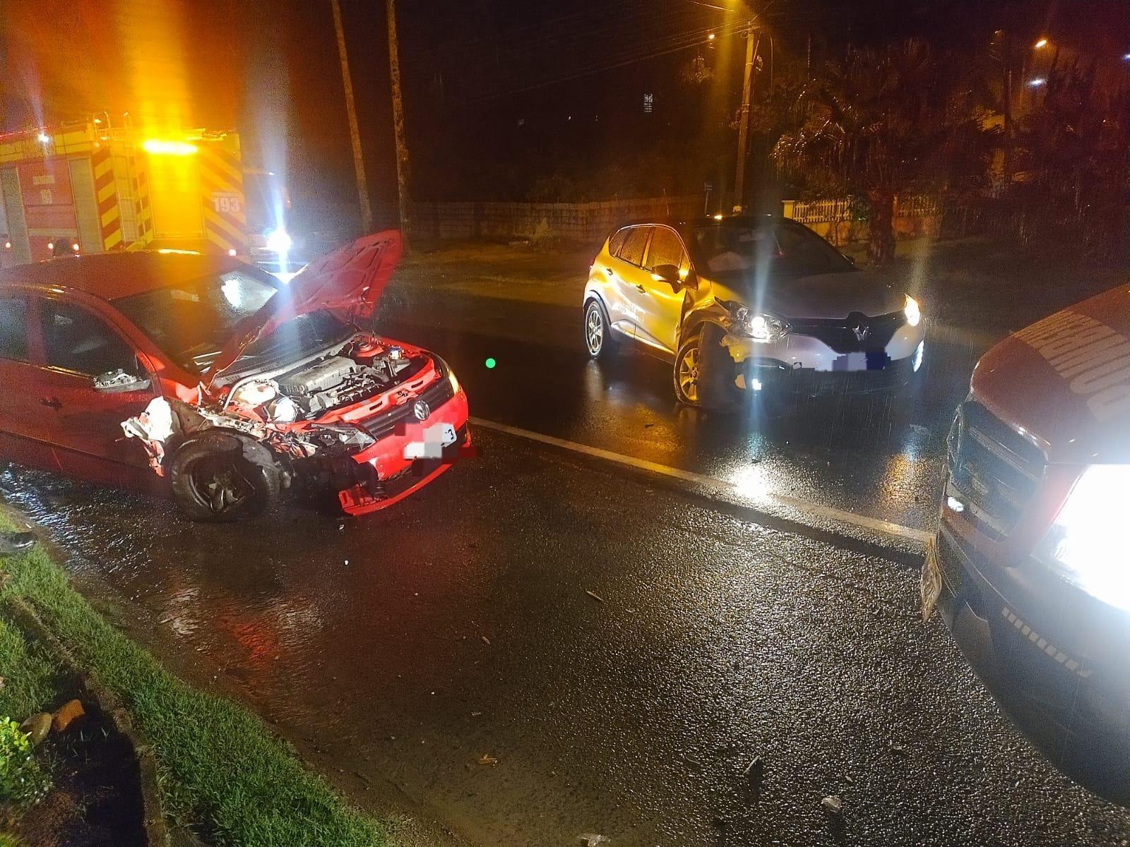 Acidente em Aurora deixa duas vítimas leves e condutor embriagado é preso