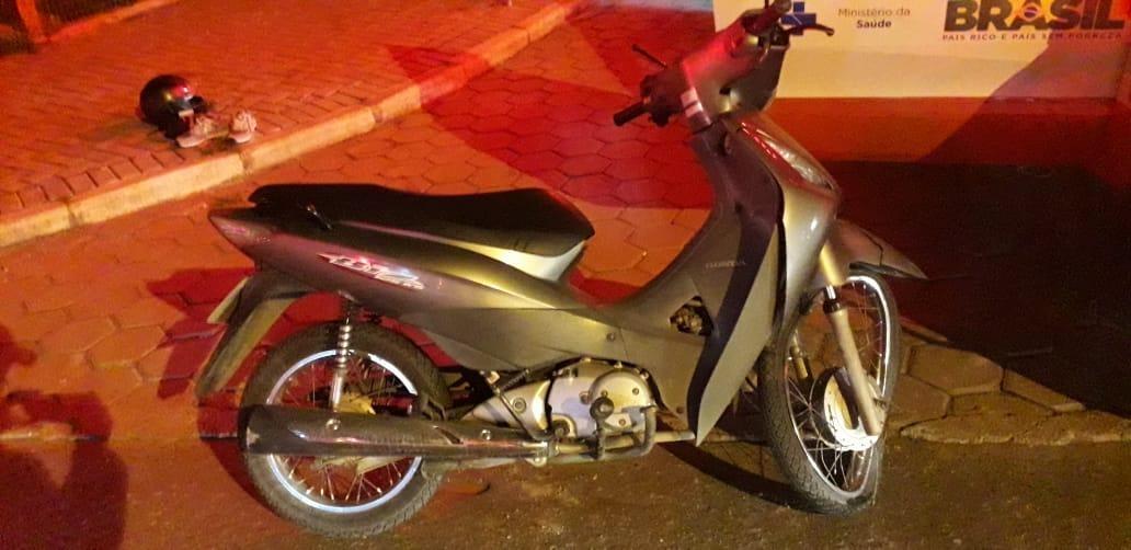 Acidente envolvendo duas motocicletas deixa condutores feridos