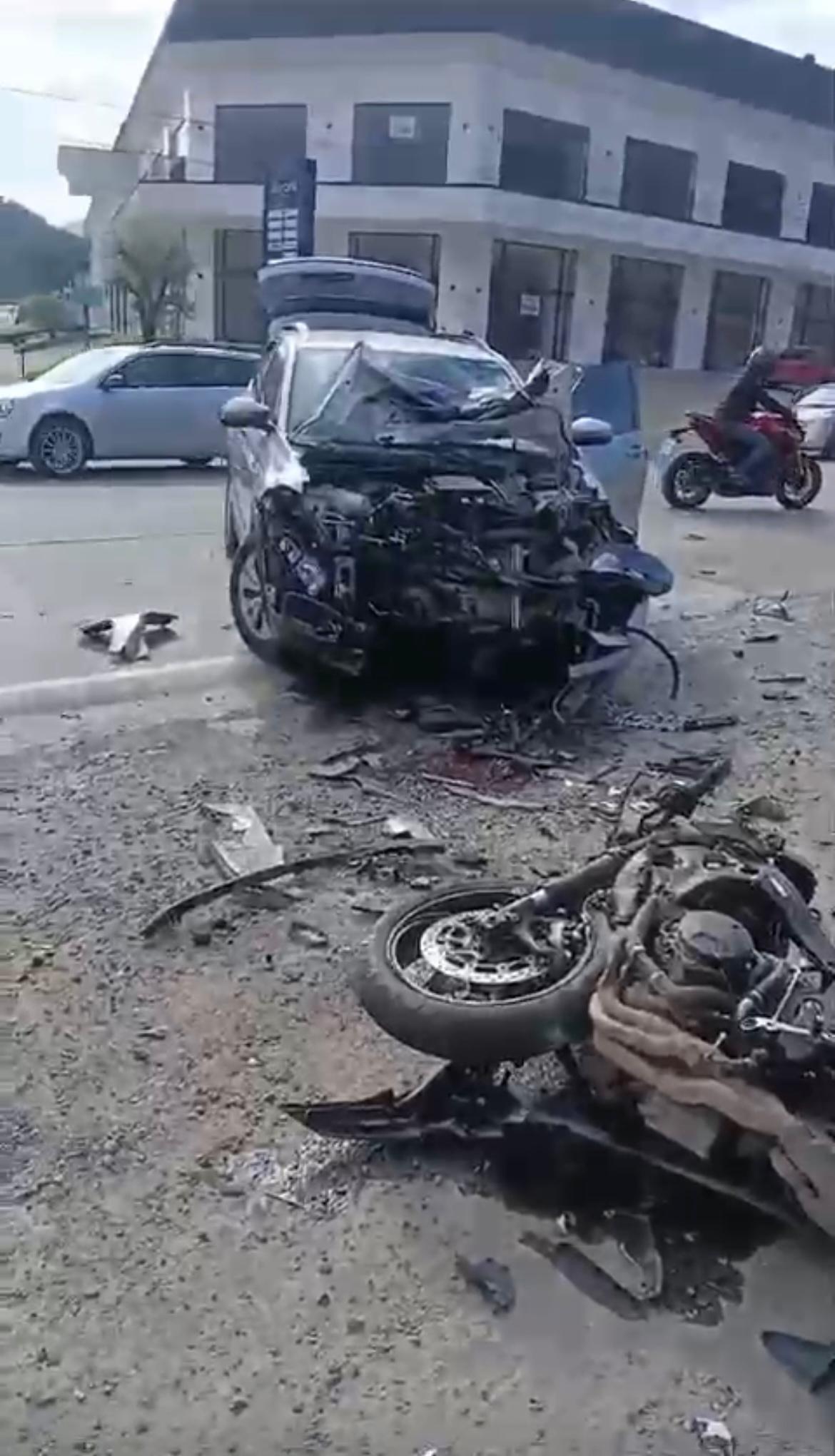 Acidente grave na SC-350 em Aurora deixa um morto e um ferido