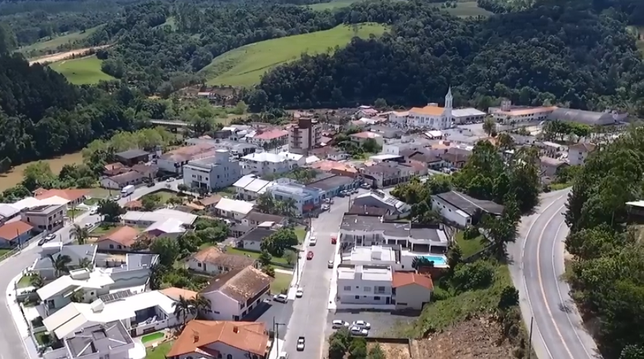 Administração de Aurora adota turno reduzido de atendimento para conter gastos