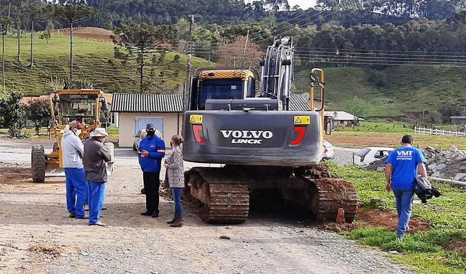 Administração de Chapadão do Lageado inicia revitalização em algumas ruas na cidade