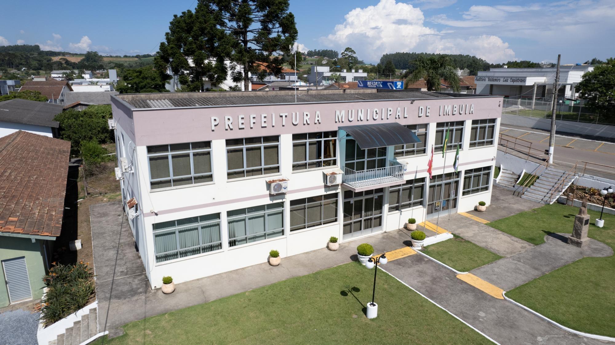 Administração de Imbuia inicia ano letivo com novos professores