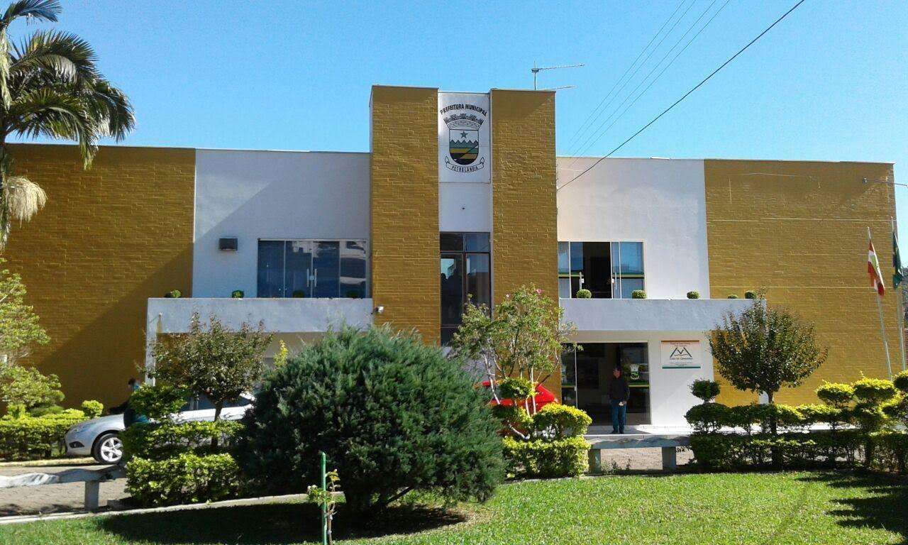 Administração de Petrolândia inicia cadastro no programa de distribuição de calcário