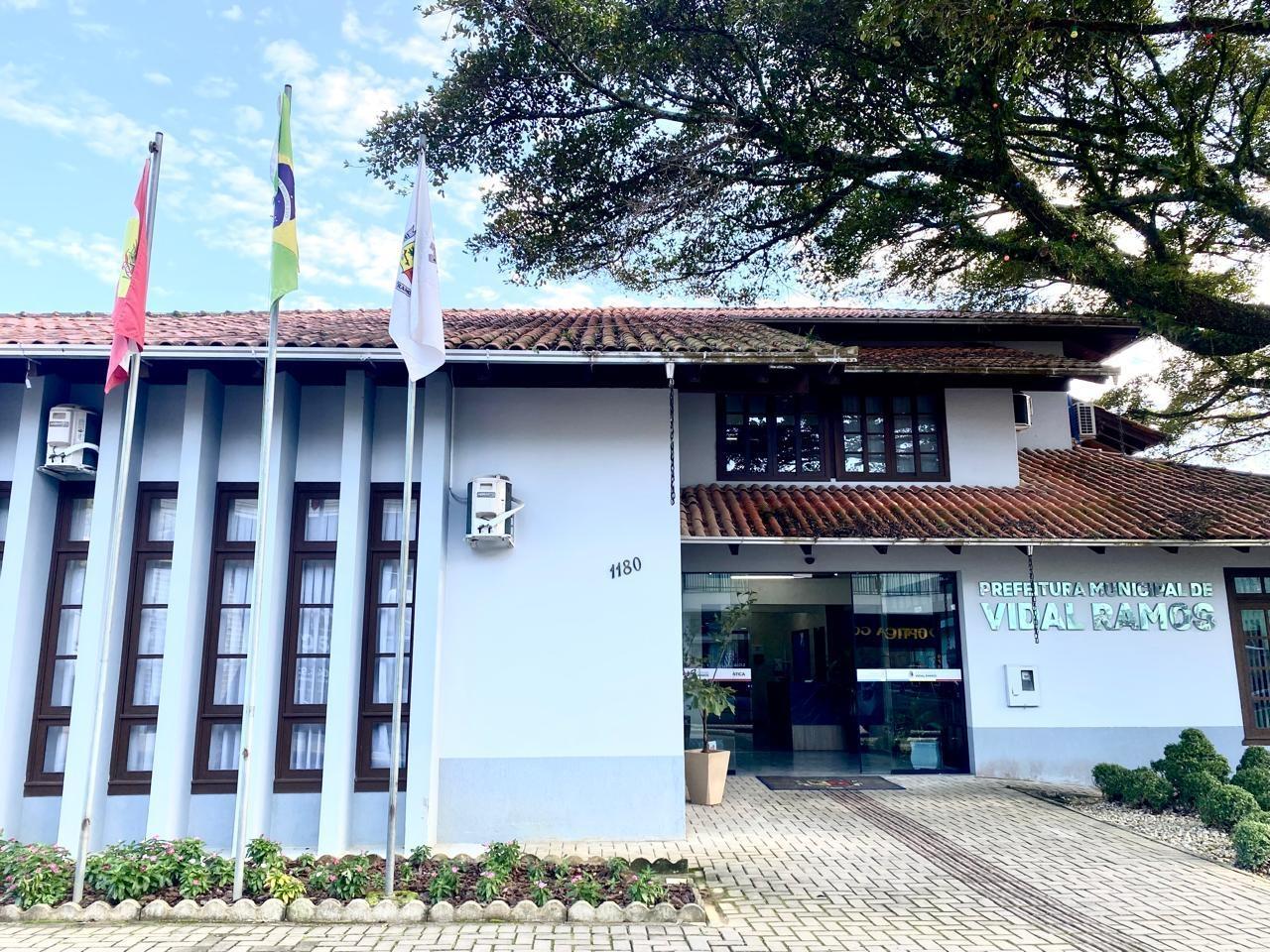 Administração de Vidal Ramos faz balanço de obras e anuncia apresentação da Camerata Florianópolis